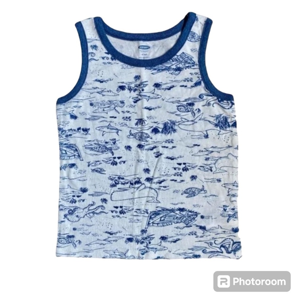 Old Navy Boy’s Tank Top Size 4T NWT